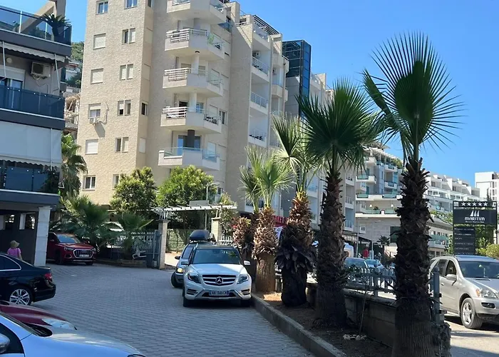 Ave Apartments